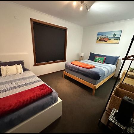 Owlhouse On Island Villa Кауес Екстериор снимка